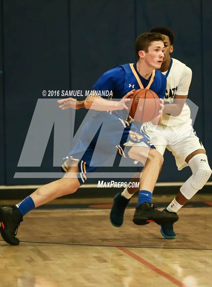 Thumbnail 3 in Agoura vs Windward (West Valley Thanksgiving Tip-Off Classic) photogallery.