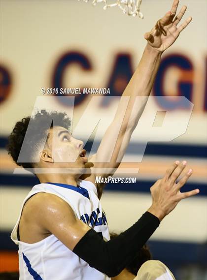 Thumbnail 3 in Agoura vs Windward (West Valley Thanksgiving Tip-Off Classic) photogallery.