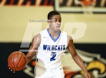 Thumbnail 2 in Agoura vs Windward (West Valley Thanksgiving Tip-Off Classic) photogallery.