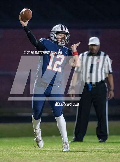 Thumbnail 1 in E.E. Smith vs Terry Sanford (NCHSAA 6A First Round) photogallery.