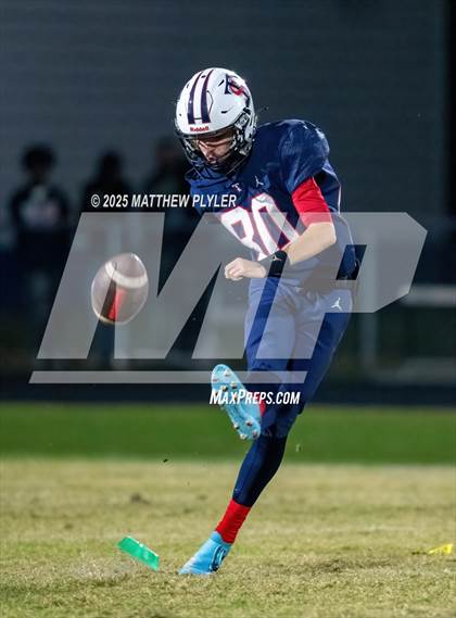 Thumbnail 1 in E.E. Smith vs Terry Sanford (NCHSAA 6A First Round) photogallery.