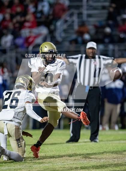 Thumbnail 2 in E.E. Smith vs Terry Sanford (NCHSAA 6A First Round) photogallery.
