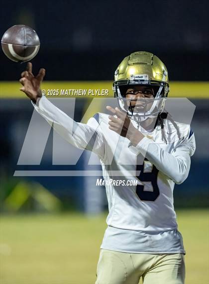 Thumbnail 1 in E.E. Smith vs Terry Sanford (NCHSAA 6A First Round) photogallery.