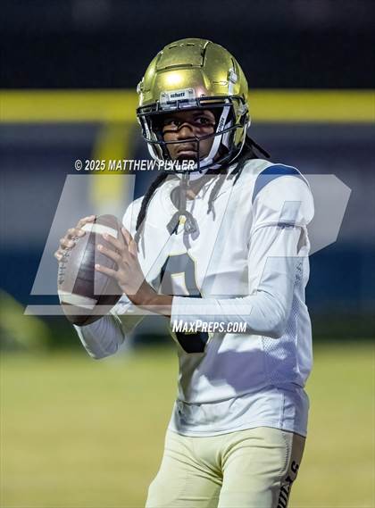 Thumbnail 1 in E.E. Smith vs Terry Sanford (NCHSAA 6A First Round) photogallery.