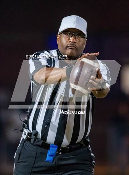 Thumbnail 3 in E.E. Smith vs Terry Sanford (NCHSAA 6A First Round) photogallery.
