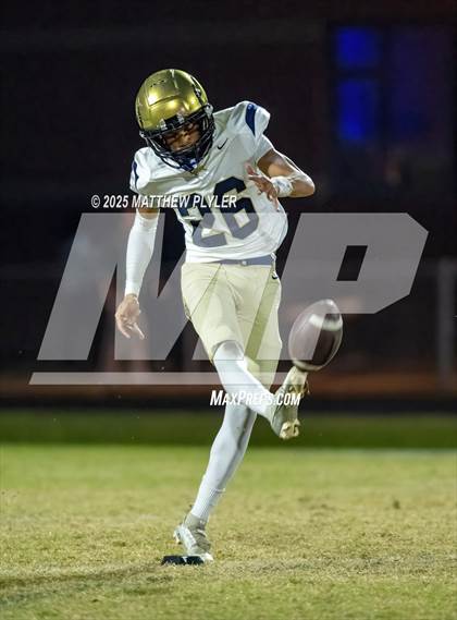 Thumbnail 1 in E.E. Smith vs Terry Sanford (NCHSAA 6A First Round) photogallery.