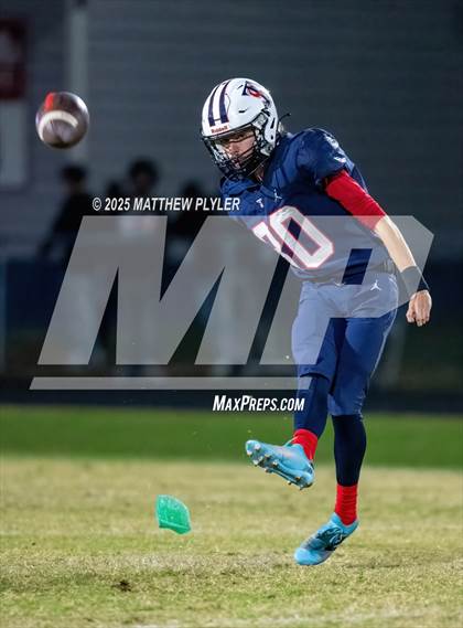Thumbnail 1 in E.E. Smith vs Terry Sanford (NCHSAA 6A First Round) photogallery.
