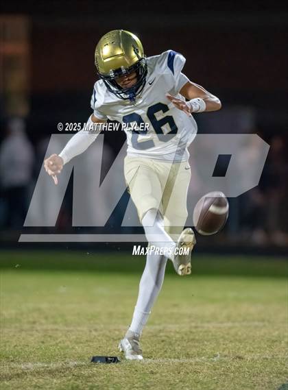 Thumbnail 2 in E.E. Smith vs Terry Sanford (NCHSAA 6A First Round) photogallery.