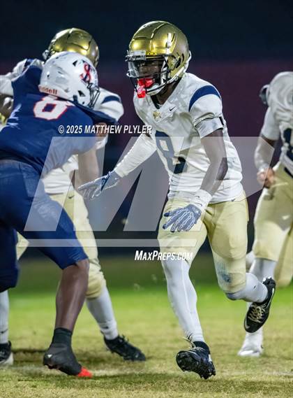 Thumbnail 2 in E.E. Smith vs Terry Sanford (NCHSAA 6A First Round) photogallery.