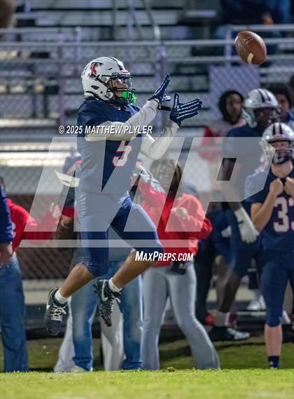 Thumbnail 2 in E.E. Smith vs Terry Sanford (NCHSAA 6A First Round) photogallery.