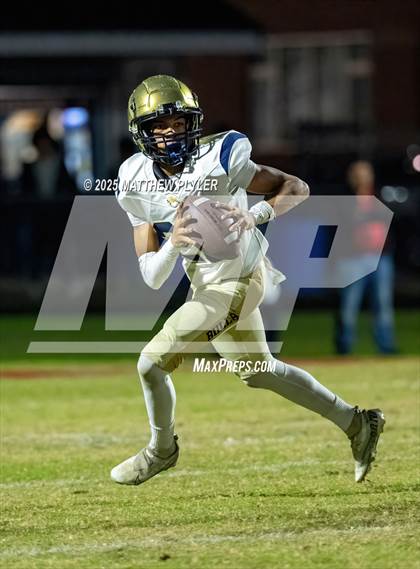 Thumbnail 2 in E.E. Smith vs Terry Sanford (NCHSAA 6A First Round) photogallery.