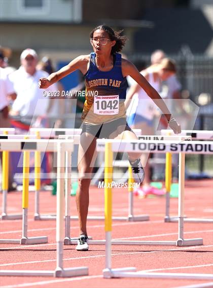 Thumbnail 2 in VHSL T&F State Championships - Class 5/6 (Track Events) photogallery.