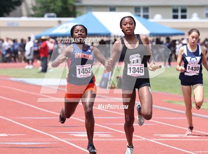 Thumbnail 1 in VHSL T&F State Championships - Class 5/6 (Track Events) photogallery.