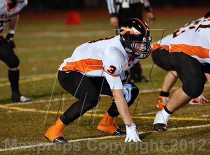 Thumbnail 3 in Montville vs. Hillhouse (CIAC Class M Semifinal) photogallery.