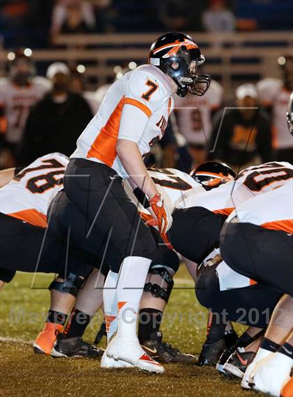 Thumbnail 1 in Montville vs. Hillhouse (CIAC Class M Semifinal) photogallery.