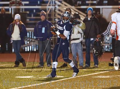 Thumbnail 3 in Montville vs. Hillhouse (CIAC Class M Semifinal) photogallery.