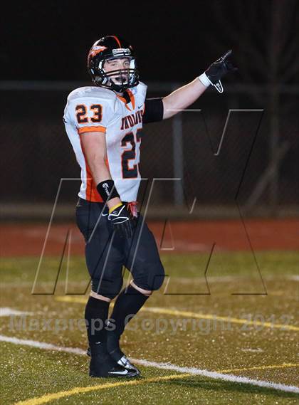Thumbnail 3 in Montville vs. Hillhouse (CIAC Class M Semifinal) photogallery.