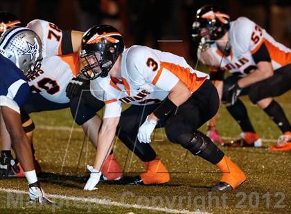 Thumbnail 2 in Montville vs. Hillhouse (CIAC Class M Semifinal) photogallery.