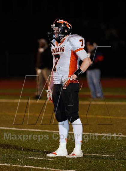 Thumbnail 2 in Montville vs. Hillhouse (CIAC Class M Semifinal) photogallery.