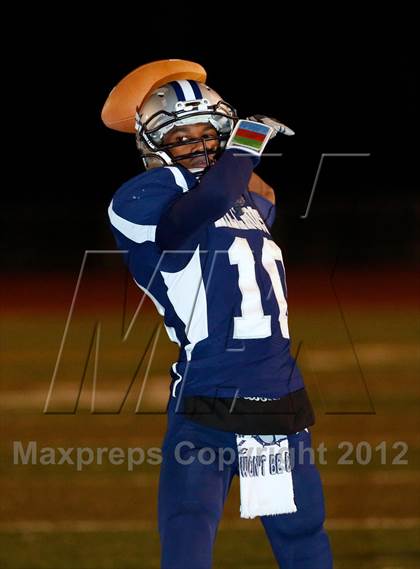 Thumbnail 2 in Montville vs. Hillhouse (CIAC Class M Semifinal) photogallery.
