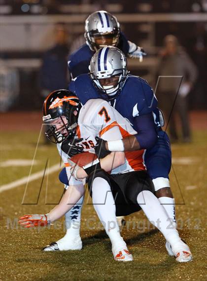 Thumbnail 1 in Montville vs. Hillhouse (CIAC Class M Semifinal) photogallery.