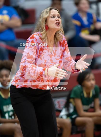 Thumbnail 2 in Ware County vs Warner Robins  photogallery.