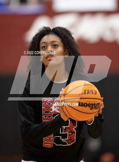 Thumbnail 1 in Ware County vs Warner Robins  photogallery.