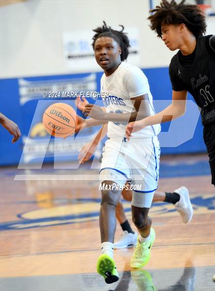 Thumbnail 1 in Apopka vs Lake Howell (14th Annual Earl Graham Metro vs Florida Challenge) photogallery.