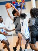 Photo from the gallery "Apopka vs Lake Howell (14th Annual Earl Graham Metro vs Florida Challenge)"