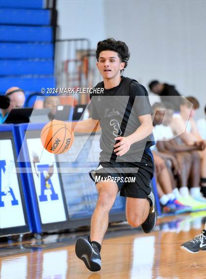 Thumbnail 3 in Apopka vs Lake Howell (14th Annual Earl Graham Metro vs Florida Challenge) photogallery.