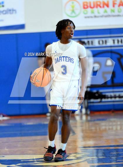 Thumbnail 1 in Apopka vs Lake Howell (14th Annual Earl Graham Metro vs Florida Challenge) photogallery.