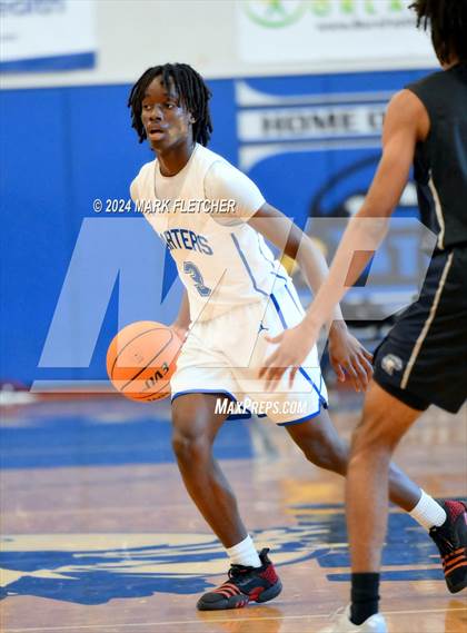 Thumbnail 2 in Apopka vs Lake Howell (14th Annual Earl Graham Metro vs Florida Challenge) photogallery.