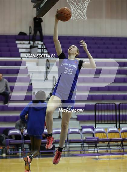 Thumbnail 1 in Marysville vs Crestwood Academy (Classic in the City) photogallery.