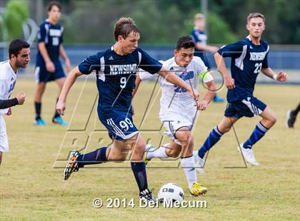 Thumbnail 1 in Newsome vs. King photogallery.