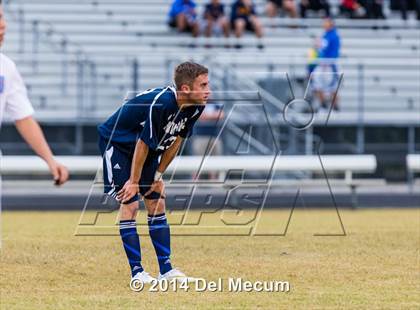 Thumbnail 3 in Newsome vs. King photogallery.