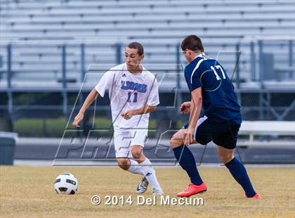 Thumbnail 3 in Newsome vs. King photogallery.