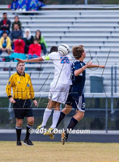 Thumbnail 3 in Newsome vs. King photogallery.