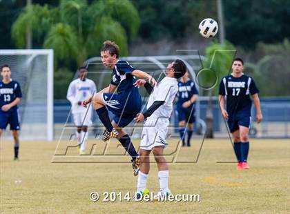 Thumbnail 3 in Newsome vs. King photogallery.