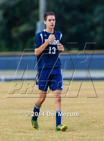 Thumbnail 2 in Newsome vs. King photogallery.