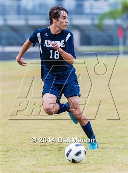 Thumbnail 3 in Newsome vs. King photogallery.