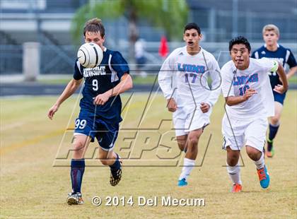Thumbnail 1 in Newsome vs. King photogallery.