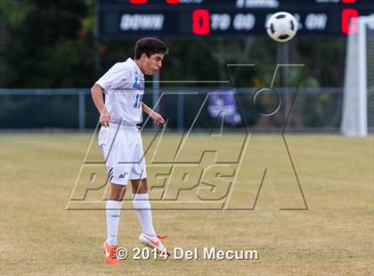 Thumbnail 2 in Newsome vs. King photogallery.