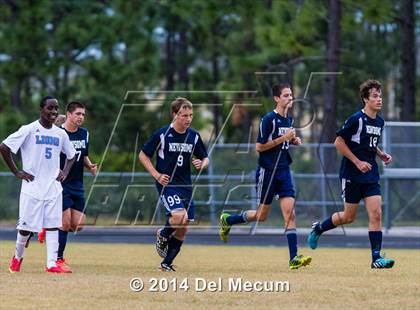 Thumbnail 2 in Newsome vs. King photogallery.