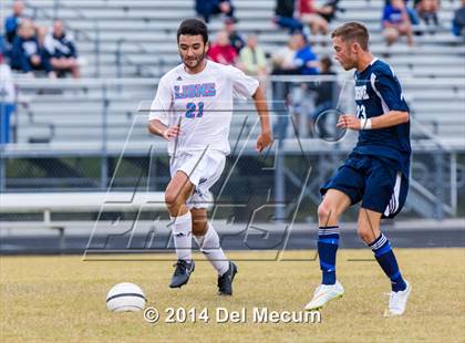 Thumbnail 3 in Newsome vs. King photogallery.
