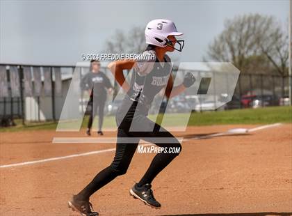 Thumbnail 3 in Pottsboro @ Howe photogallery.