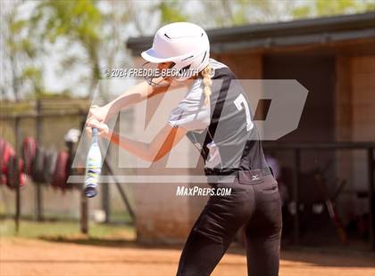 Thumbnail 3 in Pottsboro @ Howe photogallery.