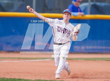Thumbnail 2 in Desert Heights Prep vs. Payson photogallery.