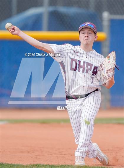 Thumbnail 3 in Desert Heights Prep vs. Payson photogallery.
