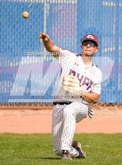 Thumbnail 3 in Desert Heights Prep vs. Payson photogallery.
