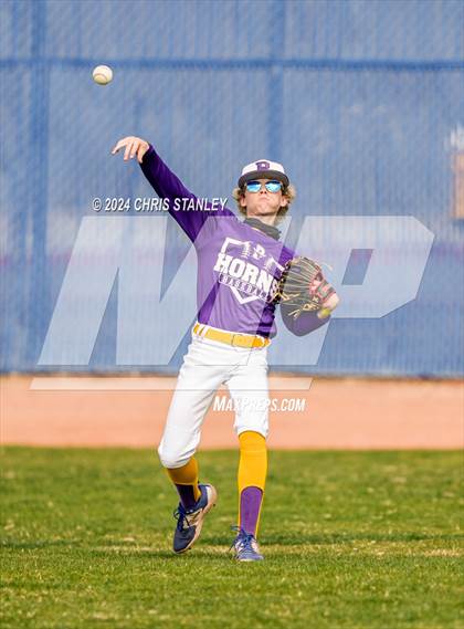 Thumbnail 1 in Desert Heights Prep vs. Payson photogallery.